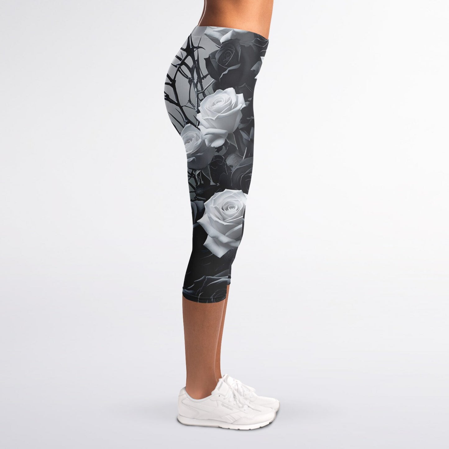 "Rosas y Espinas" - Lady Capri Leggings