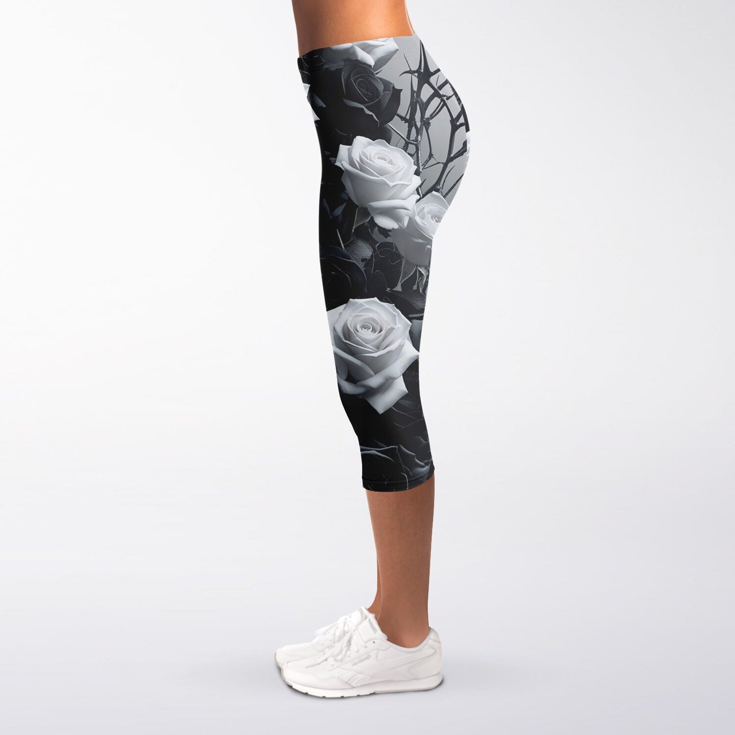 "Rosas y Espinas" - Lady Capri Leggings