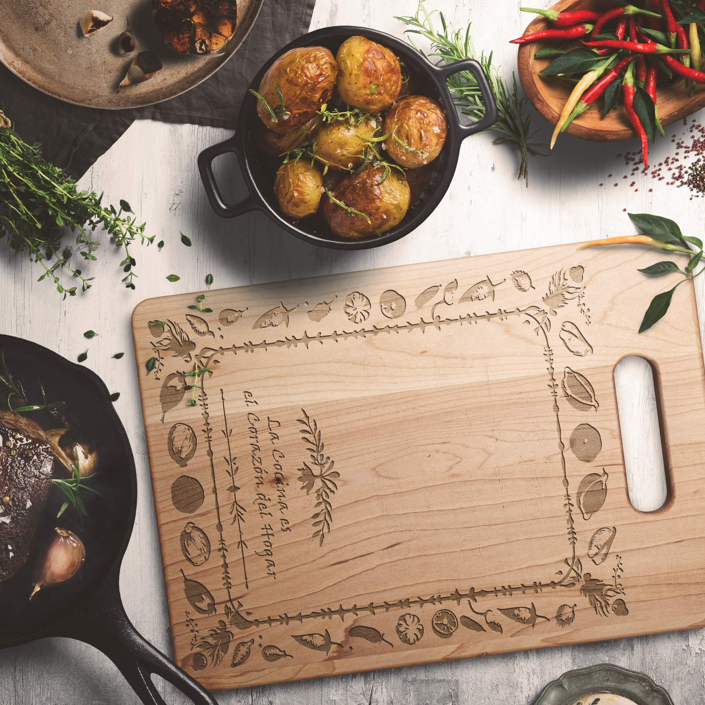 Cocina_Corazo_del_Hogar_-_Wood_Cutting_Maple_V_Lifestyle_Mockup.png