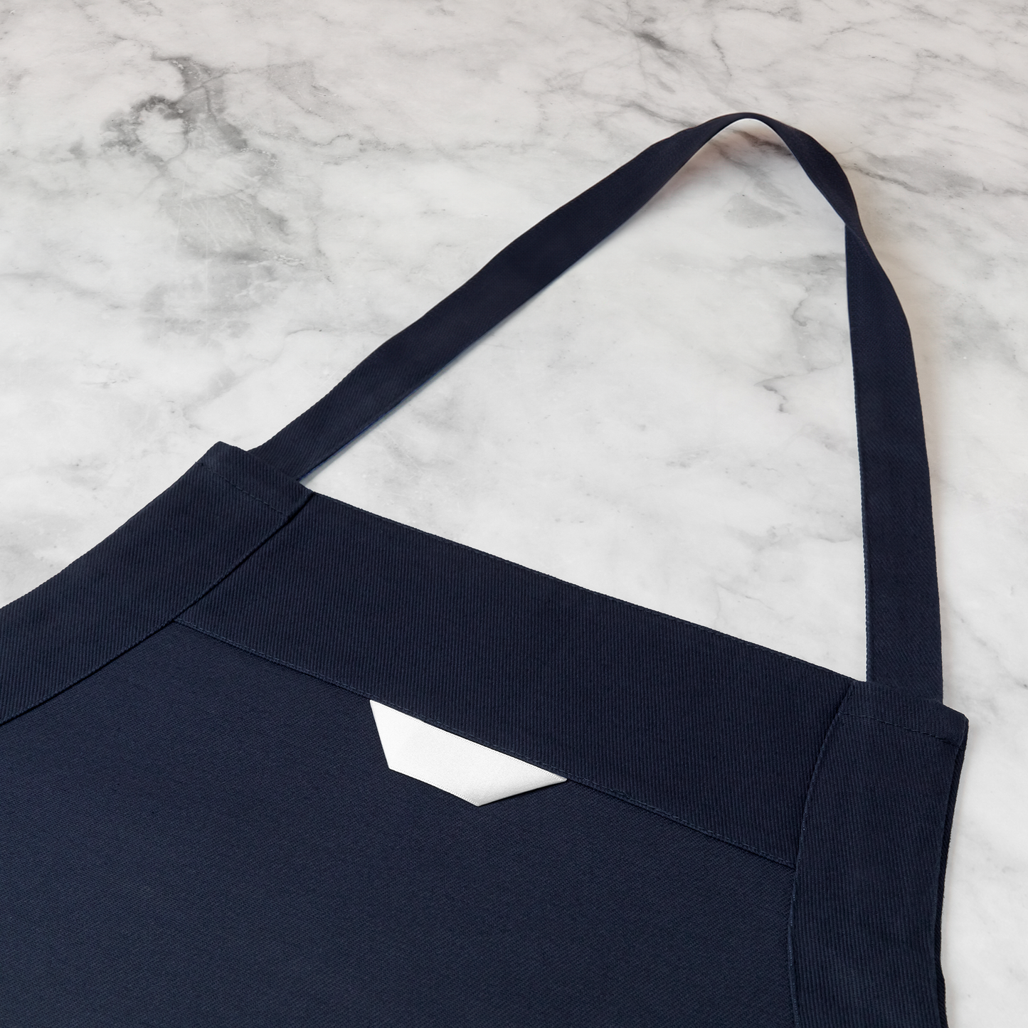 Un_Beso_Al_Chef_-_Custom_cotton_apron_Details_Mockup.png