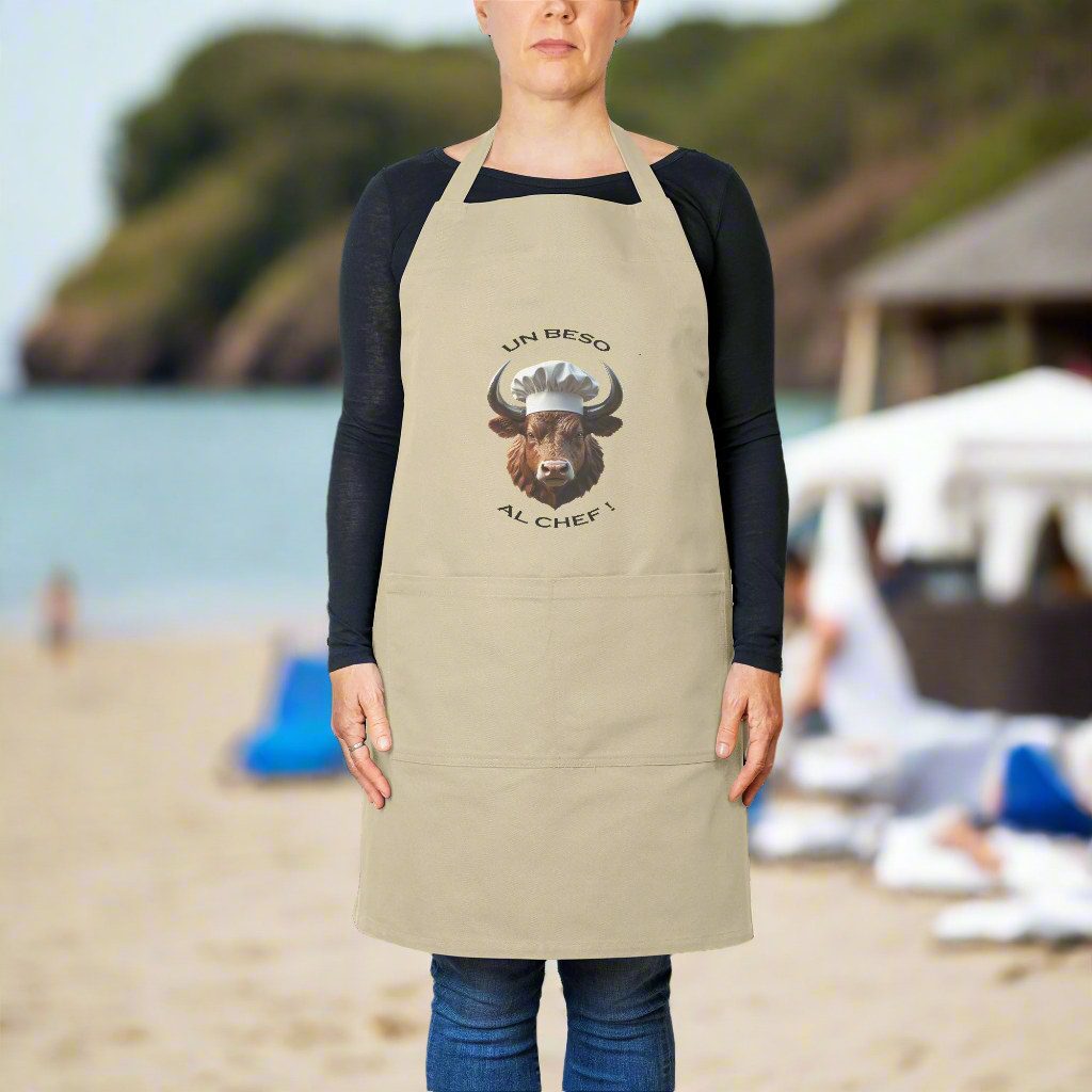 Un_Beso_Al_Chef_-_Custom_cotton_apron_Khaki_Model_Mockup.png