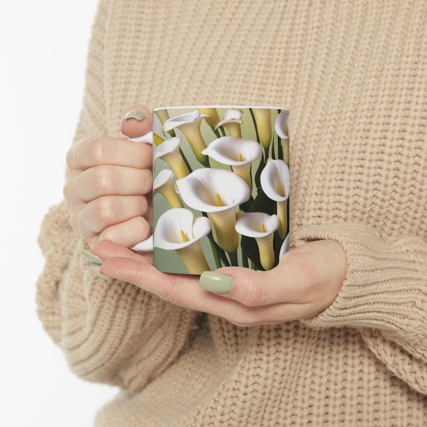 A beautiful ceramic mug featuring a design of calla lilies. Perfect for enjoying a cozy cup of coffee or tea, this mug adds a touch of elegance to your daily routine. Ideal for flower enthusiasts and nature lovers.